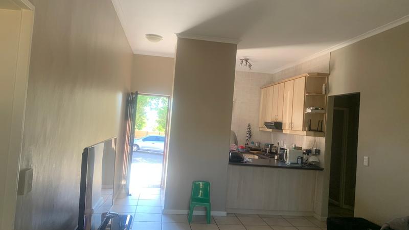 To Let 2 Bedroom Property for Rent in Protea Heights Western Cape